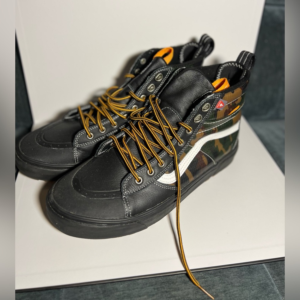 Like 🆕 Excellent Used Condition Vans Sk8-Hi Mte 2.0 Dx Black/Camo